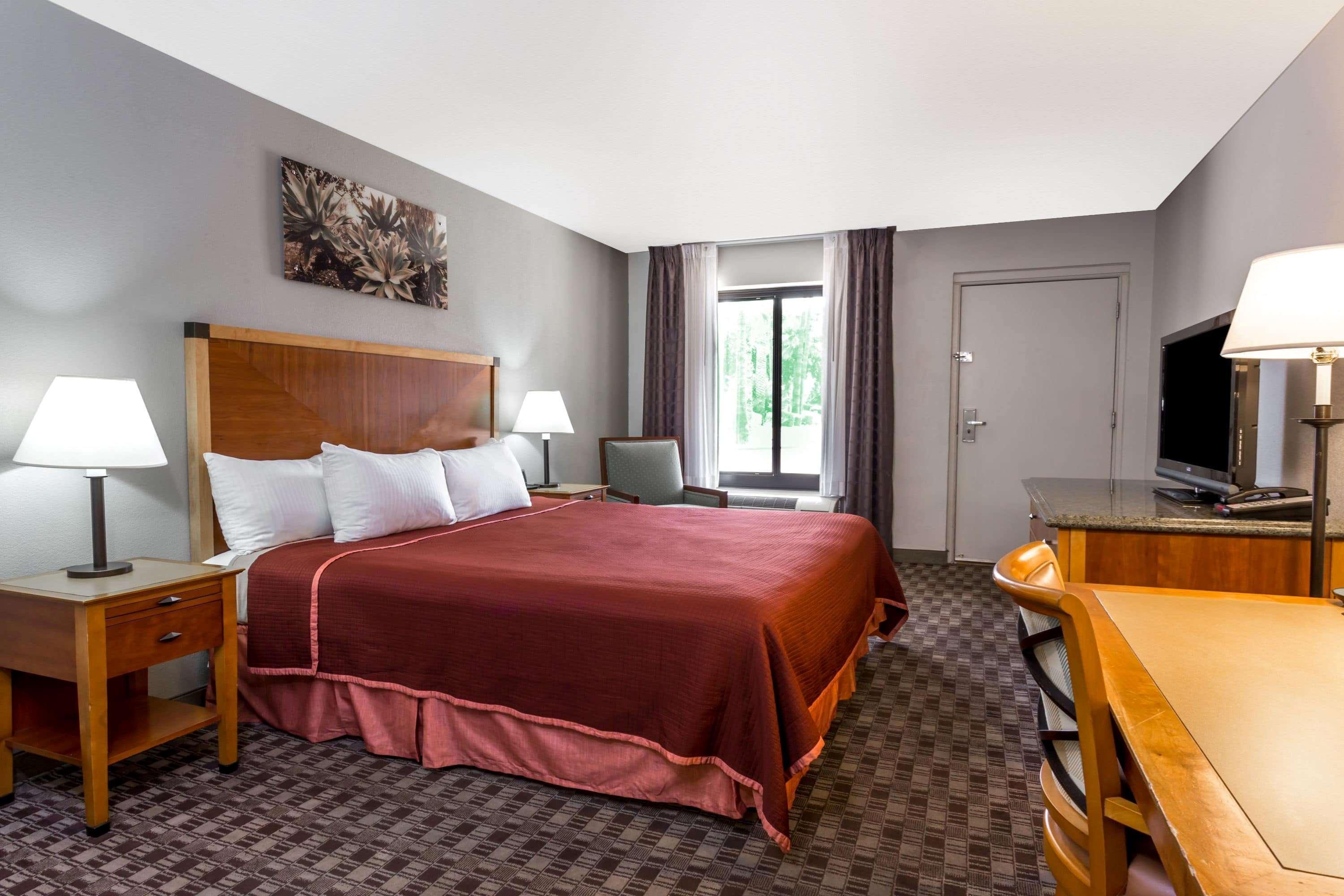 ฮาวเวิร์ด จอห์นสัน บาย วินด์แฮม สก็อตส์เดล โอลด์ทาวน์ Hotel ภายนอก รูปภาพ